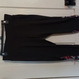 Tek Gear Yoga  fitted crop pants womens sz L, charcoal gray